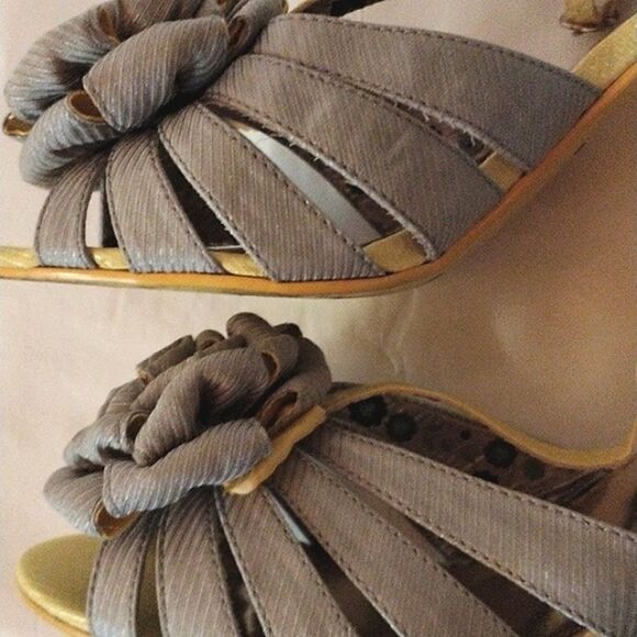 Poetic License T Strap Heels - Picture 6 of 13